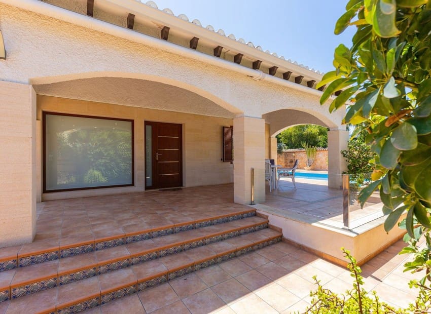 4 soveværelse Villa til salg i Orihuela Costa med swimmingpool - € 749.900 (Ref: 9744303)
