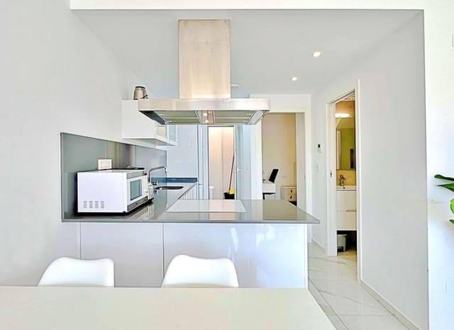 Apartamento de 3 habitaciones en Los Balcones en venta con piscina garaje - 326.000 € (Ref: 9745139)