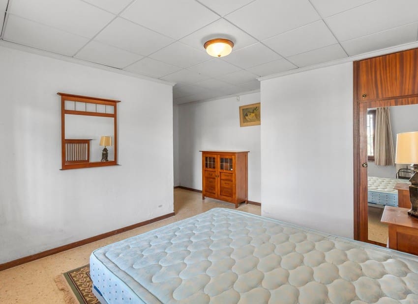 Chalet de 5 habitaciones en Villamartin en venta con piscina garaje - 670.000 € (Ref: 9747318)