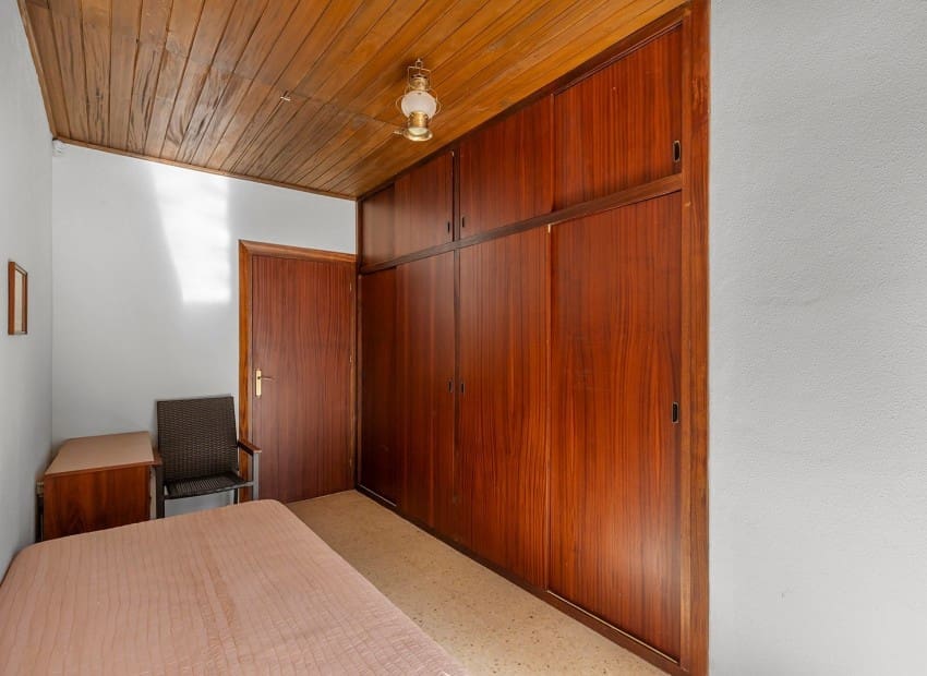 Chalet de 5 habitaciones en Villamartin en venta con piscina garaje - 670.000 € (Ref: 9747318)