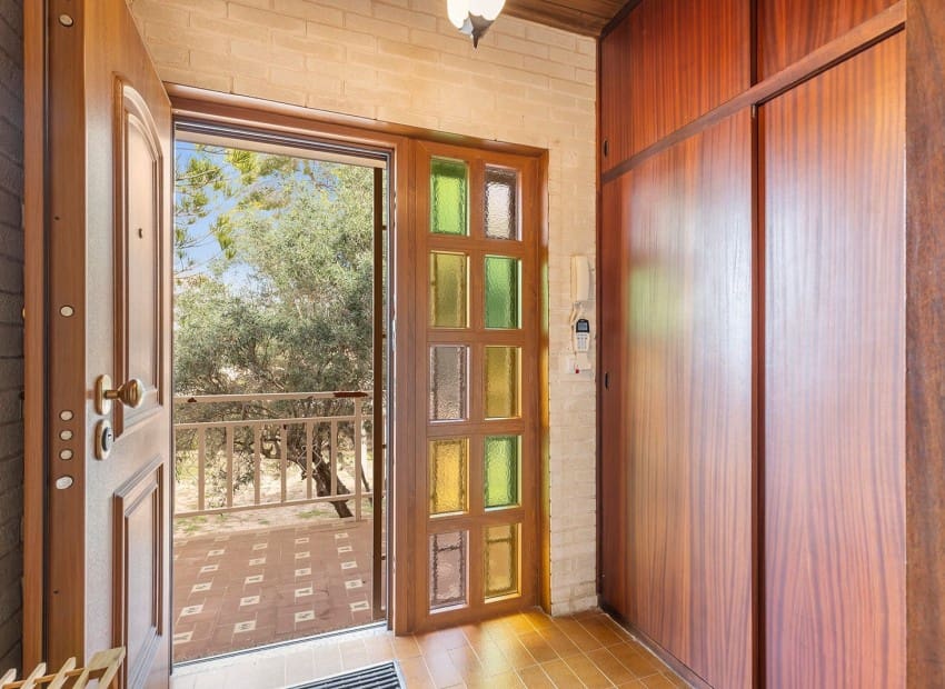 Chalet de 5 habitaciones en Villamartin en venta con piscina garaje - 670.000 € (Ref: 9747318)