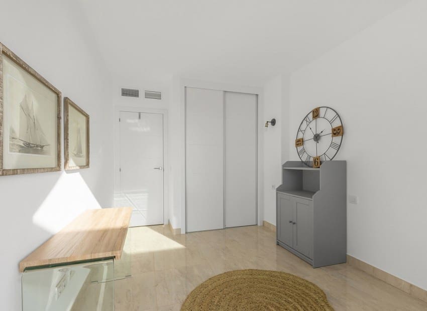 3 soveværelse Penthouse til salg i Torrevieja med swimmingpool garage - € 765.000 (Ref: 9750858)