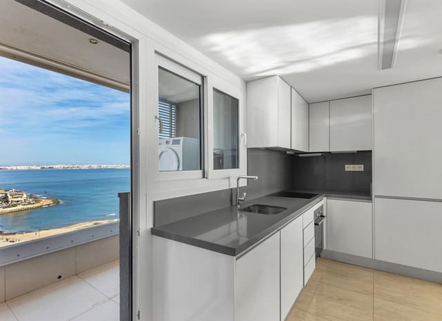 3 soveværelse Penthouse til salg i Punta Prima, Torrevieja med swimmingpool garage - € 765.000 (Ref: 9750858)