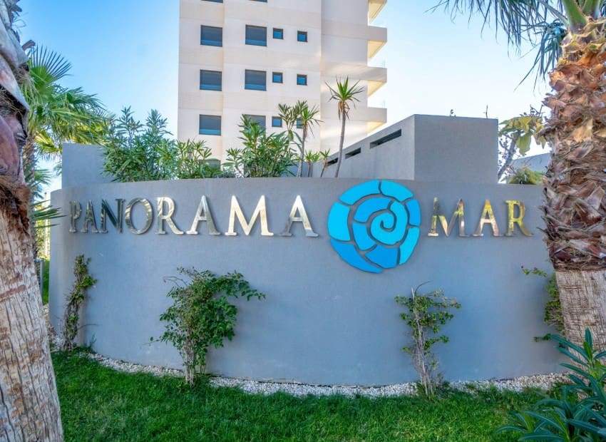 3 soveværelse Penthouse til salg i Torrevieja med swimmingpool garage - € 765.000 (Ref: 9750858)