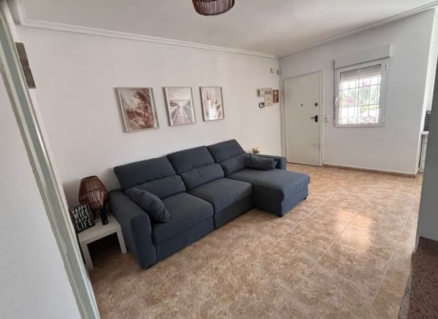 3 soveværelse Villa til salg i Villamartin, Orihuela med swimmingpool - € 255.000 (Ref: 9761485)