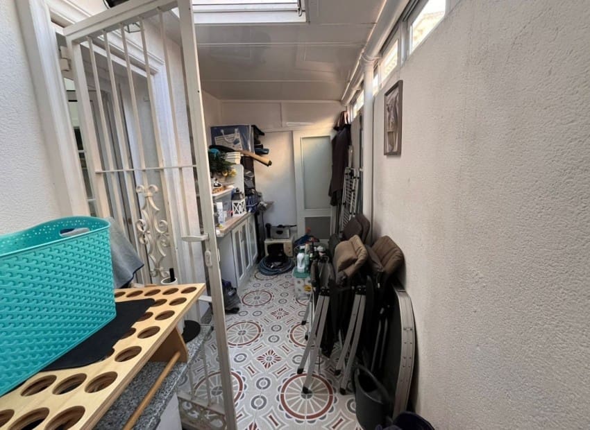 3 soveværelse Villa til salg i Villamartin med swimmingpool - € 255.000 (Ref: 9761485)