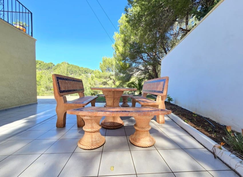 4 bedroom Villa for sale in Altea la Vella with pool - € 649,000 (Ref: 9784415)