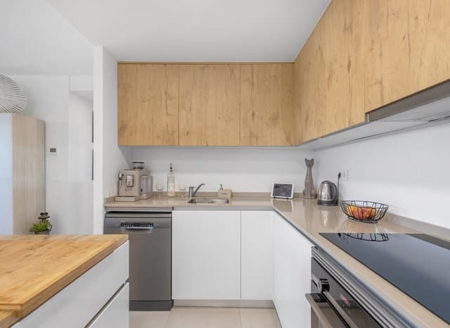 2 soveværelse Lejlighed til salg i Punta Prima, Torrevieja med swimmingpool garage - € 519.000 (Ref: 9800031)