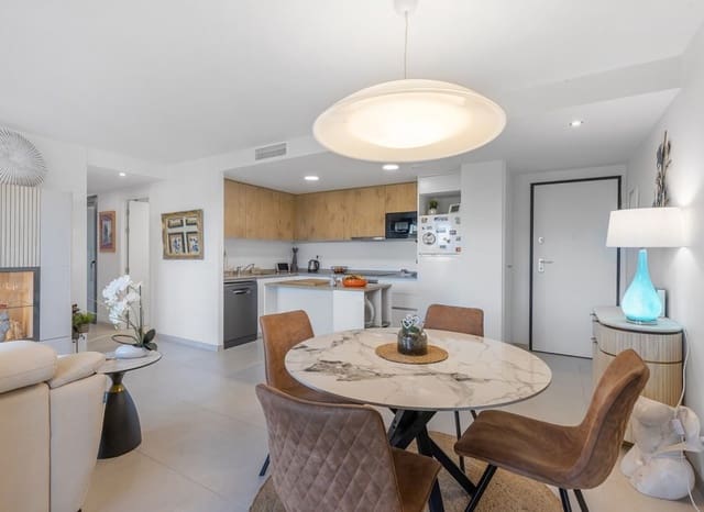 2 soveværelse Lejlighed til salg i Punta Prima, Torrevieja med swimmingpool garage - € 519.000 (Ref: 9800031)