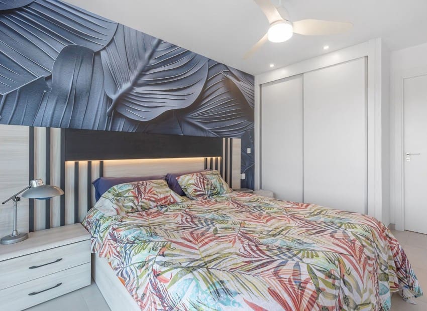 2 soveværelse Lejlighed til salg i Torrevieja med swimmingpool garage - € 519.000 (Ref: 9800031)