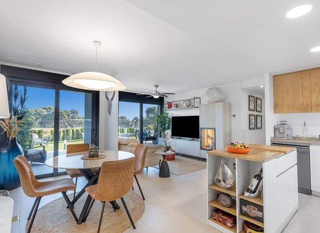 2 soveværelse Lejlighed til salg i Punta Prima, Torrevieja med swimmingpool garage - € 519.000 (Ref: 9800031)