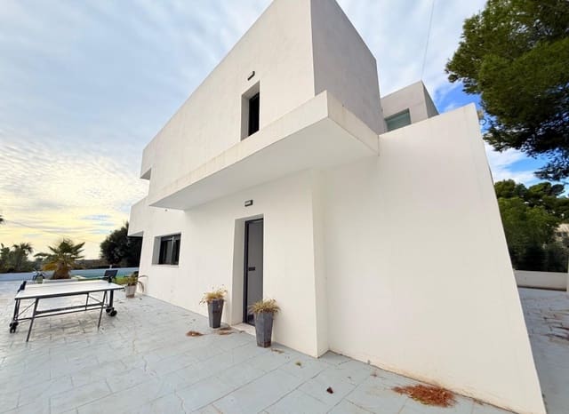 4 camera da letto Villa in vendita in Altea con piscina garage - 880.000 € (Rif: 9805398)
