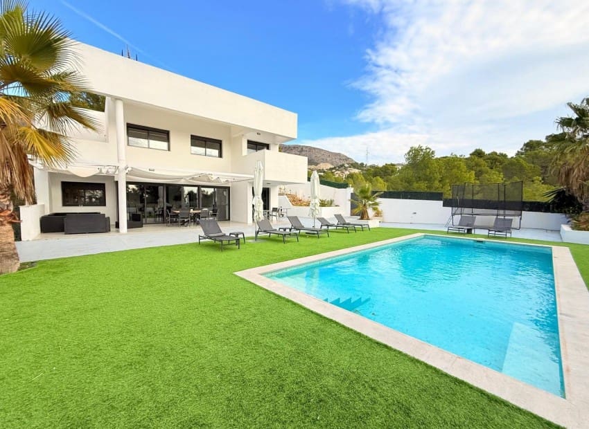 4 camera da letto Villa in vendita in Altea con piscina garage - 880.000 € (Rif: 9805398)