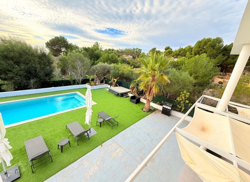 4 camera da letto Villa in vendita in Altea con piscina garage - 880.000 € (Rif: 9805398)