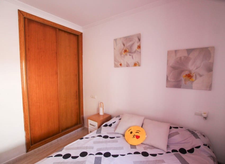 2 soveværelse Villa til salg i Calpe / Calp med swimmingpool - € 285.000 (Ref: 9805539)