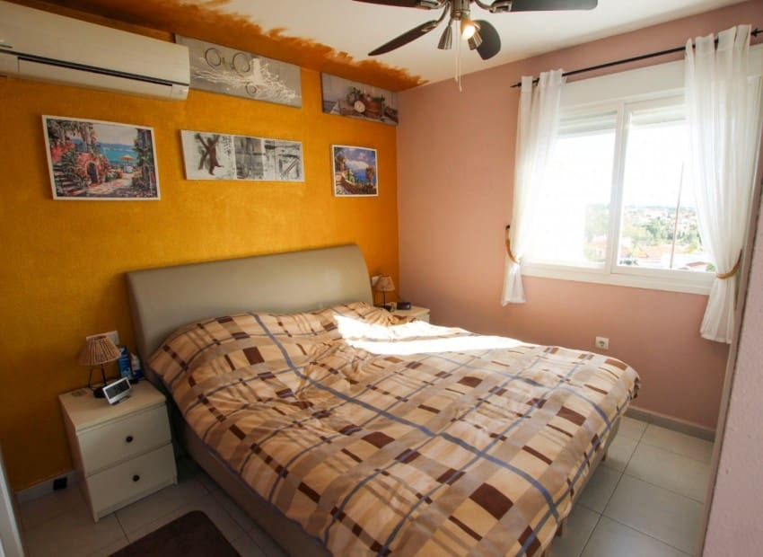 3 sovrum Villa till salu i Calpe / Calp med pool - 540 000 € (Ref: 9805540)