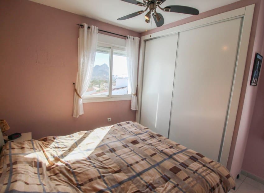 3 sovrum Villa till salu i Calpe / Calp med pool - 540 000 € (Ref: 9805540)