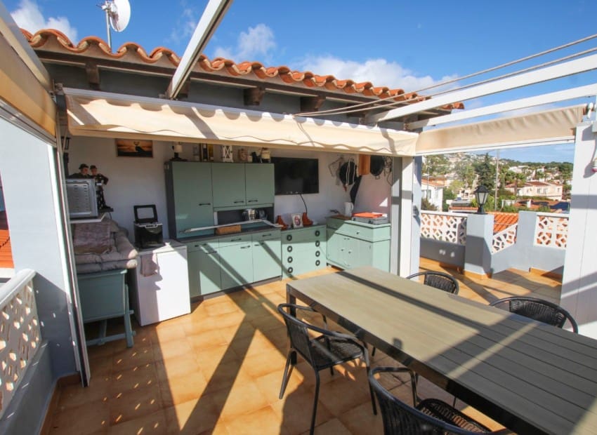 3 sovrum Villa till salu i Calpe / Calp med pool - 540 000 € (Ref: 9805540)