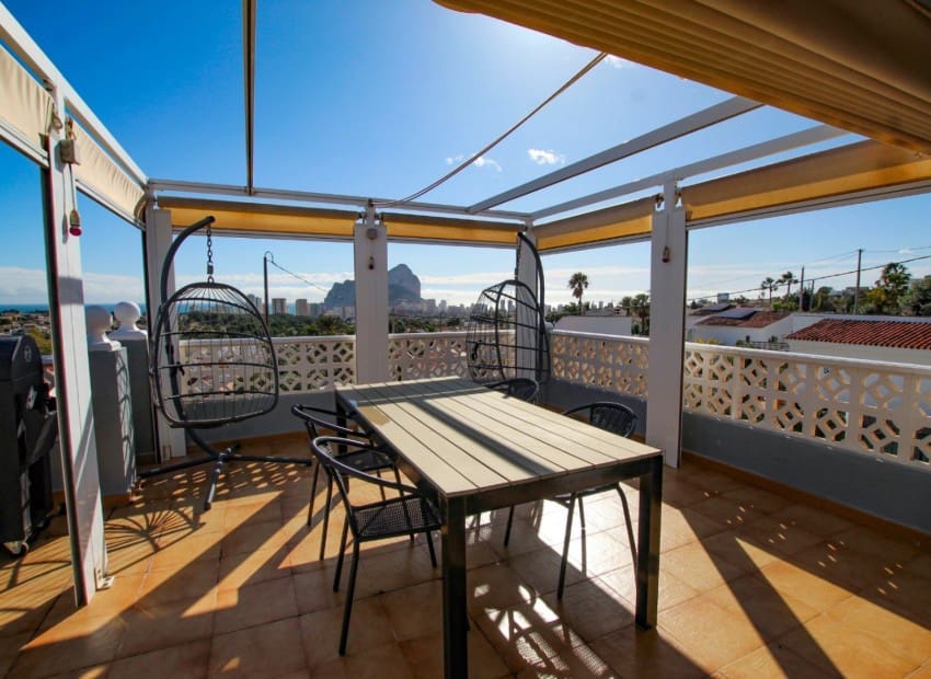 3 sovrum Villa till salu i Calpe / Calp med pool - 540 000 € (Ref: 9805540)