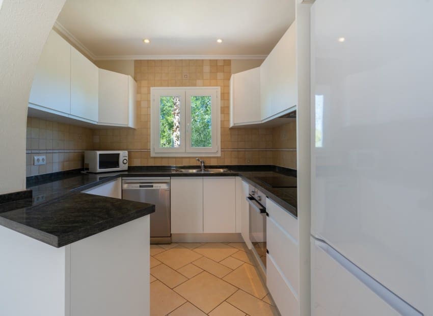 3 chambre Villa/Maison à vendre à Javea / Xabia avec piscine - 625 000 € (Ref: 9805541)