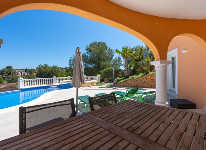 3 chambre Villa/Maison à vendre à Javea / Xabia avec piscine - 625 000 € (Ref: 9805541)