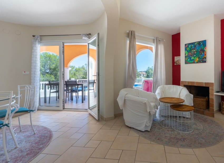 3 chambre Villa/Maison à vendre à Javea / Xabia avec piscine - 625 000 € (Ref: 9805541)