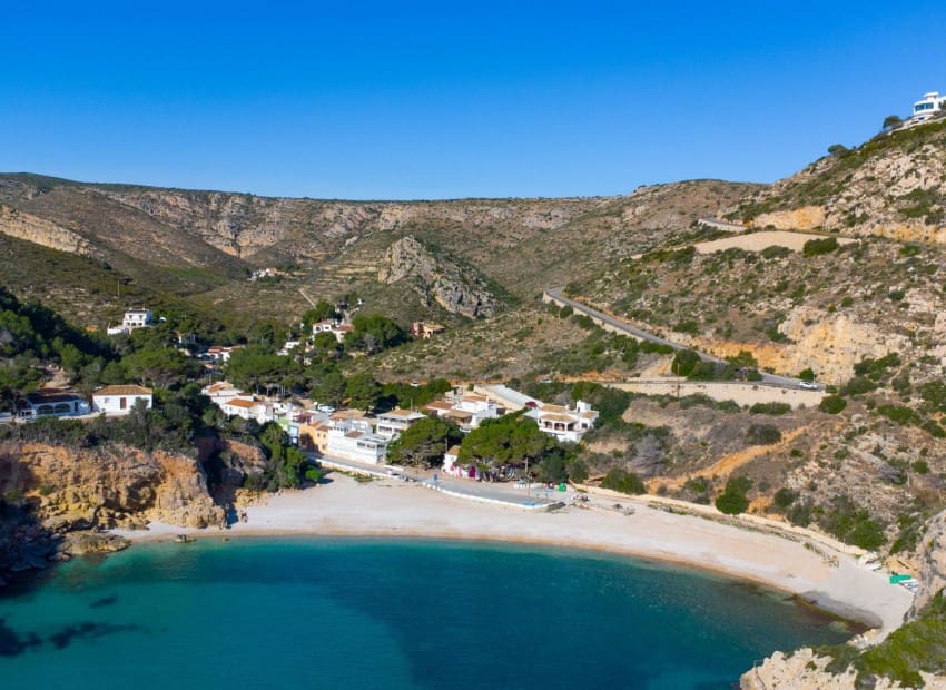 3 chambre Villa/Maison à vendre à Javea / Xabia avec piscine - 625 000 € (Ref: 9805541)