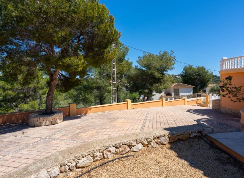 3 chambre Villa/Maison à vendre à Javea / Xabia avec piscine - 625 000 € (Ref: 9805541)