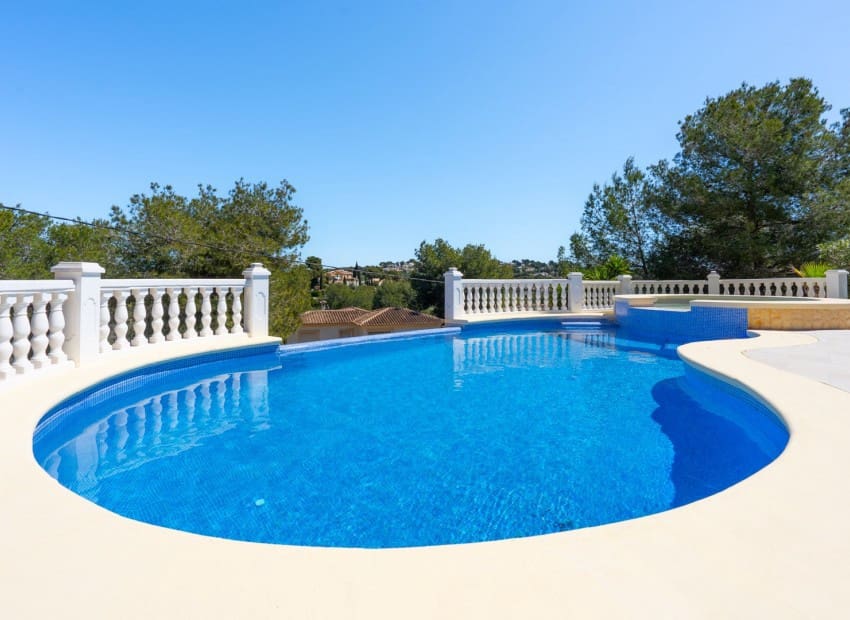 3 chambre Villa/Maison à vendre à Javea / Xabia avec piscine - 625 000 € (Ref: 9805541)