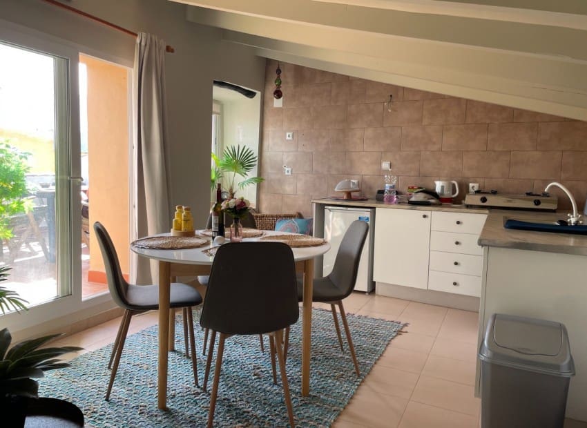 2 bedroom Townhouse for sale in Callosa d'En Sarria with pool - € 159,000 (Ref: 9818456)