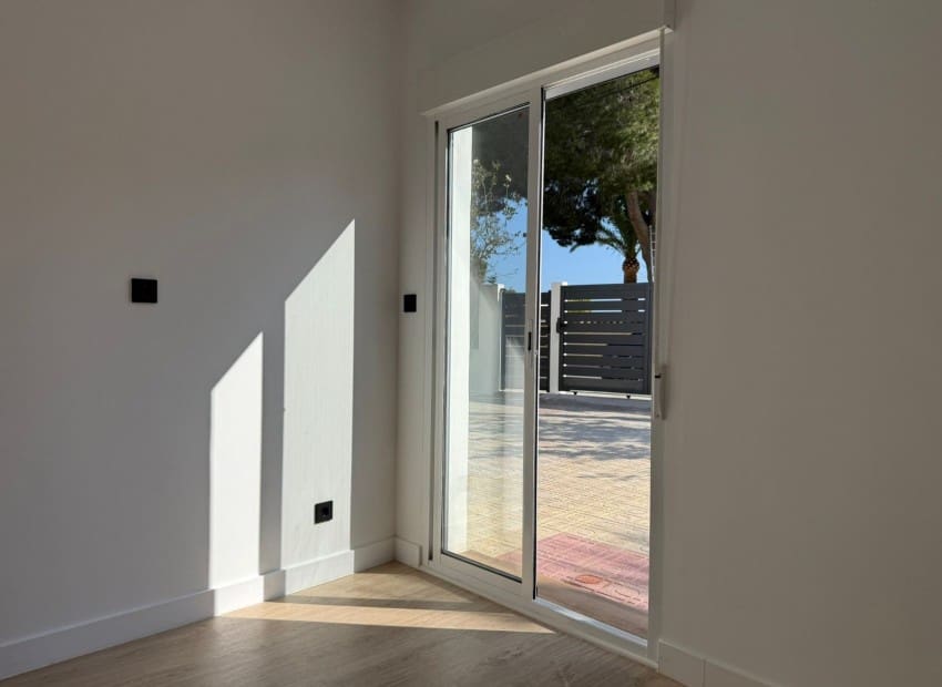 4 camera da letto Villa in vendita in Alfaz del Pi / L'Alfas del Pi con piscina - 395.000 € (Rif: 9821018)