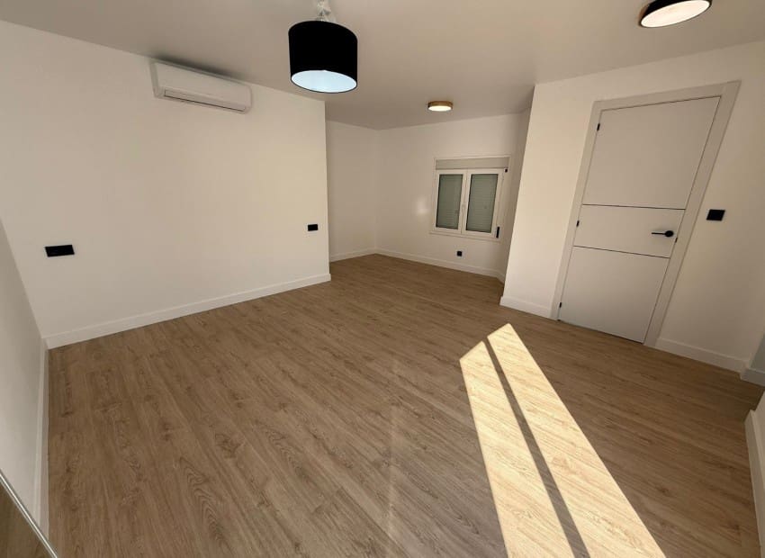 4 camera da letto Villa in vendita in Alfaz del Pi / L'Alfas del Pi con piscina - 395.000 € (Rif: 9821018)