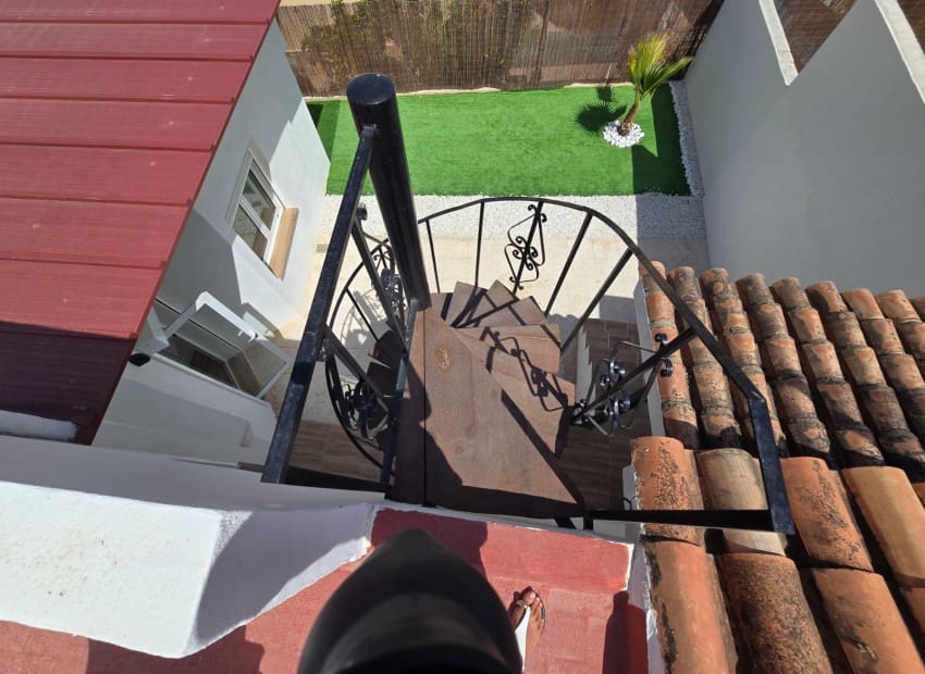 4 quarto Moradia para venda em Alfaz del Pi / L'Alfas del Pi com piscina - 395 000 € (Ref: 9821018)