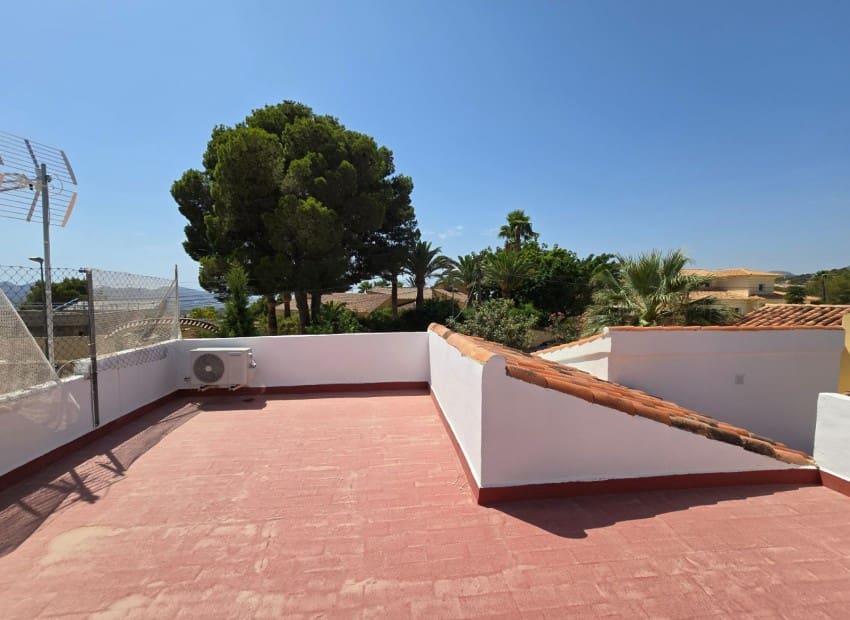 4 quarto Moradia para venda em Alfaz del Pi / L'Alfas del Pi com piscina - 395 000 € (Ref: 9821018)
