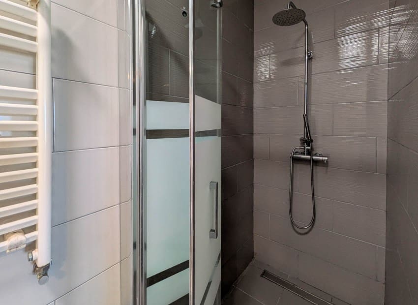 Chalet de 4 habitaciones en Dénia en venta con piscina - 565.000 € (Ref: 9827496)
