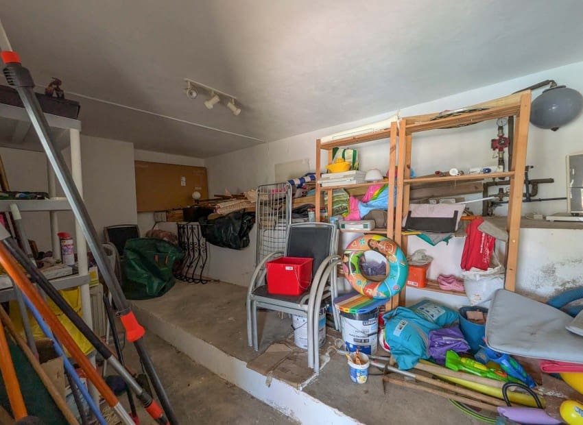Chalet de 4 habitaciones en Dénia en venta con piscina - 565.000 € (Ref: 9827496)