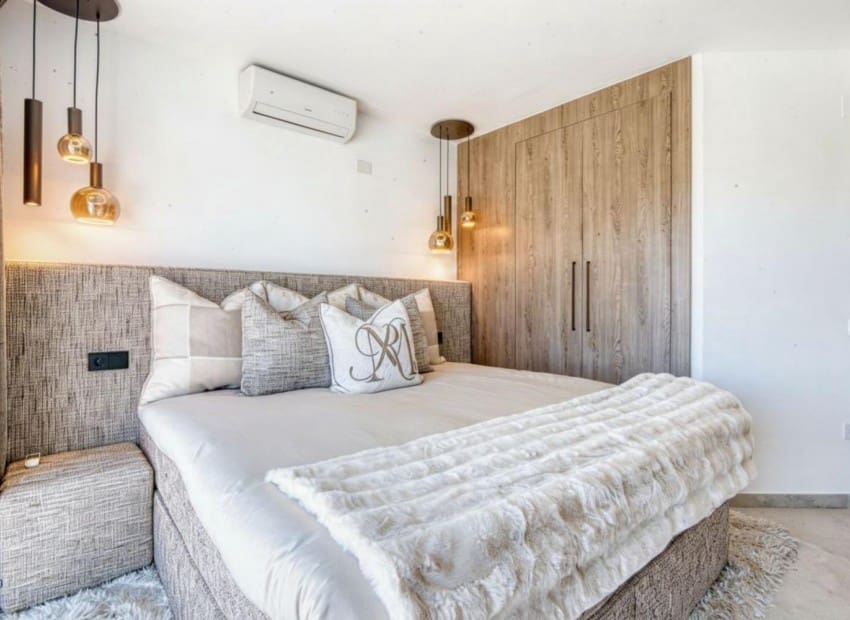 3 sypialnia Willa na sprzedaż w Javea / Xabia z basenem - 995 000 € (Ref: 9827497)