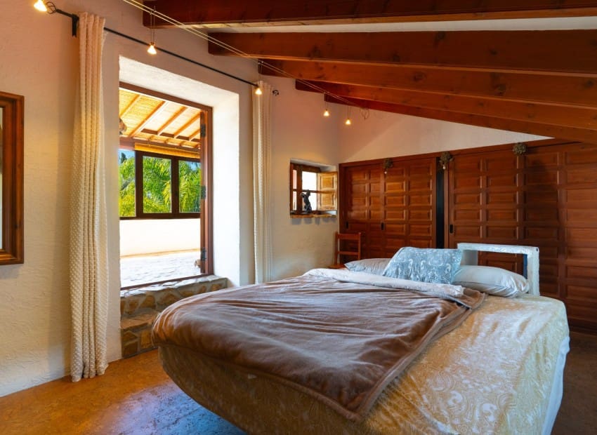 4 quarto Moradia para venda em Javea / Xabia com piscina - 895 000 € (Ref: 9834018)