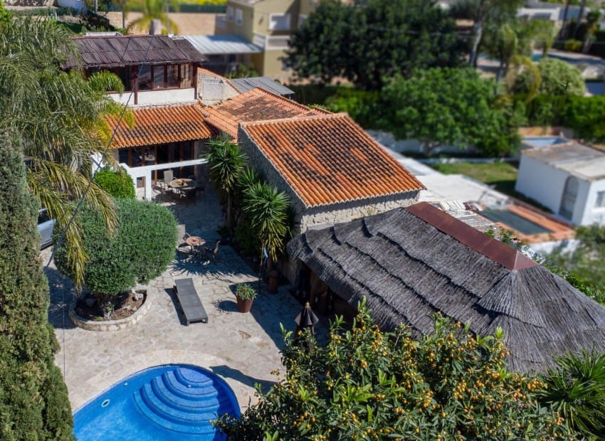 4 quarto Moradia para venda em Javea / Xabia com piscina - 895 000 € (Ref: 9834018)