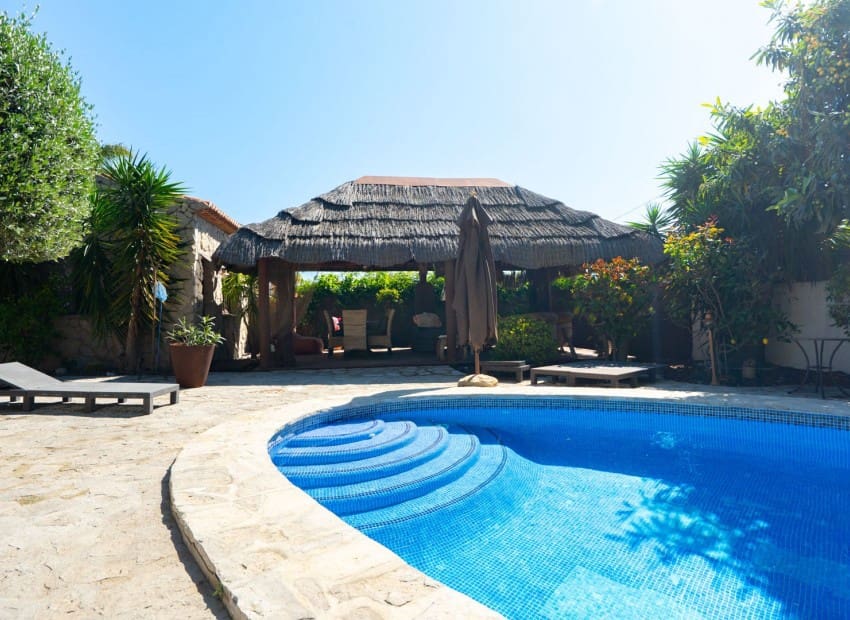 4 quarto Moradia para venda em Javea / Xabia com piscina - 895 000 € (Ref: 9834018)