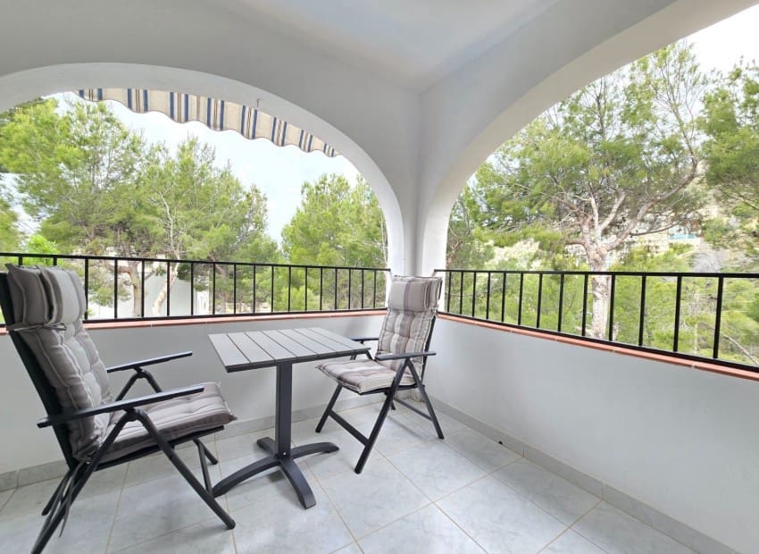 3 bedroom Villa for sale in Altea la Vella with pool - € 545,000 (Ref: 9841091)