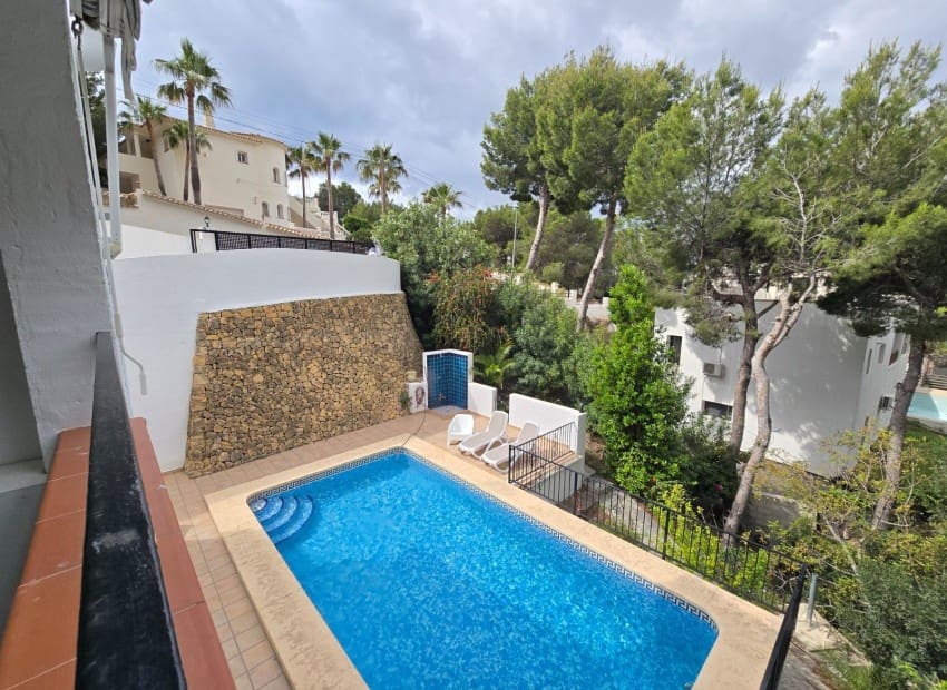 3 bedroom Villa for sale in Altea la Vella with pool - € 545,000 (Ref: 9841091)