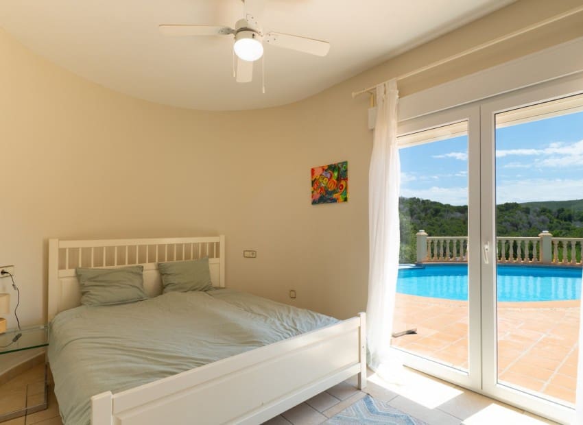Chalet de 3 habitaciones en Javea / Xàbia en venta con piscina - 750.000 € (Ref: 9841704)
