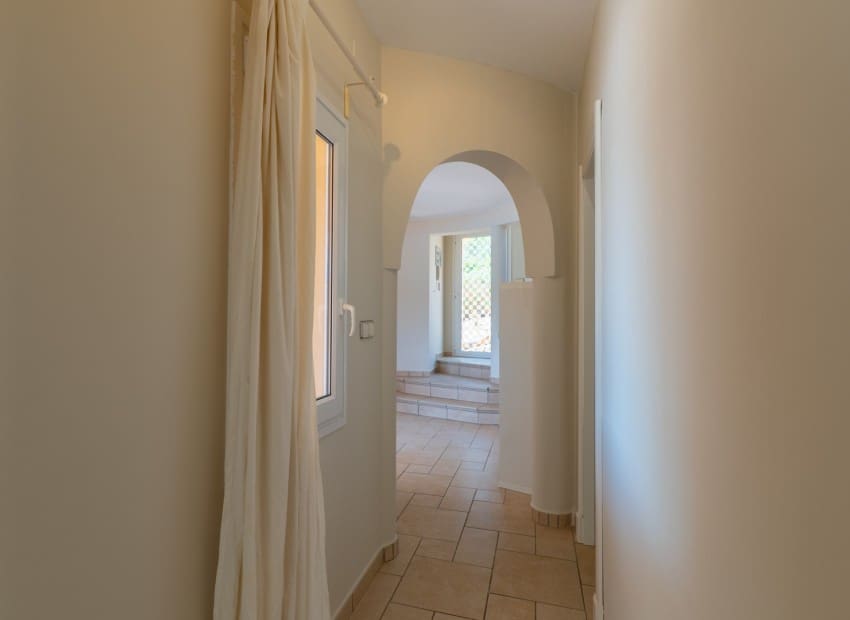 Chalet de 3 habitaciones en Javea / Xàbia en venta con piscina - 750.000 € (Ref: 9841704)