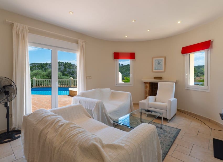 Chalet de 3 habitaciones en Javea / Xàbia en venta con piscina - 750.000 € (Ref: 9841704)