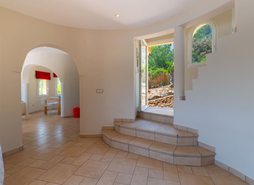 Chalet de 3 habitaciones en Javea / Xàbia en venta con piscina - 750.000 € (Ref: 9841704)