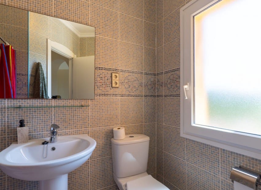 Chalet de 3 habitaciones en Javea / Xàbia en venta con piscina - 750.000 € (Ref: 9841704)