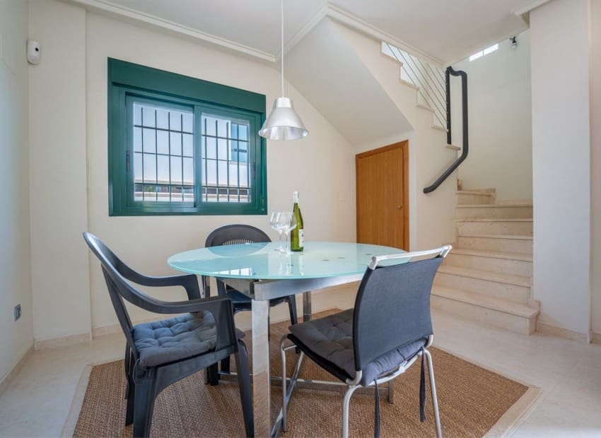 Chalet de 3 habitaciones en Ciudad Quesada en venta con piscina garaje - 330.000 € (Ref: 9844371)