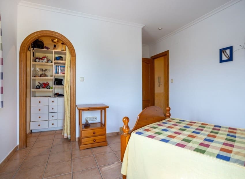 5 soveværelse Villa til salg i Elche / Elx med swimmingpool garage - € 510.000 (Ref: 9850335)