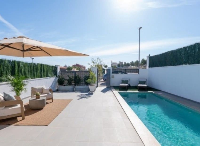 3 soverom Villa til salgs i Bigastro med svømmebasseng - € 349 000 (Ref: 9858403)